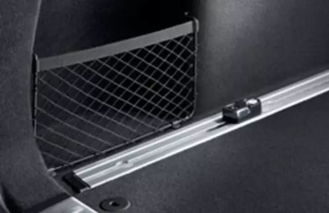 T4A4213 - : Loadspace Side Net for Jaguar: F-Pace Image