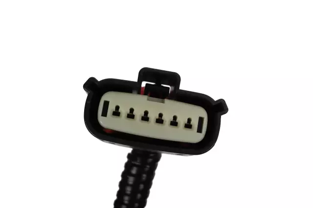 84536243 - : Rear Passenger Side Stop Lamp for GMC: Yukon, Yukon XL Image