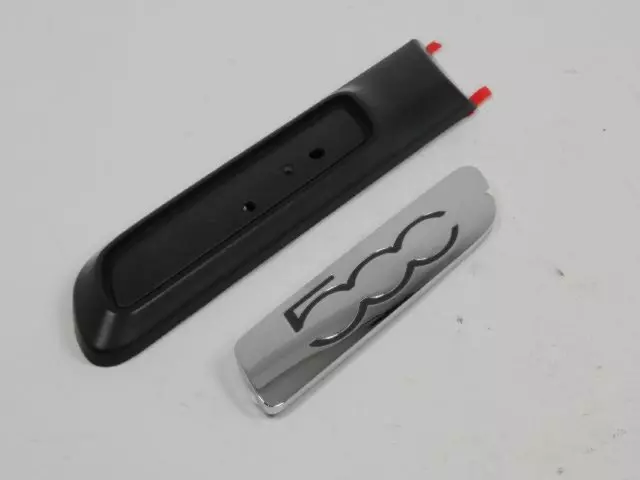 Body Side Molding, Left - Mopar (1SJ37TZZAC)