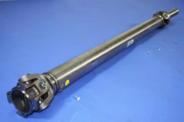 68190349AC - Rear Axle; American Axle 292 MM Dual Rear Wheels; Differential and Drive Line: Drive Shaft for Ram: 3500 Image