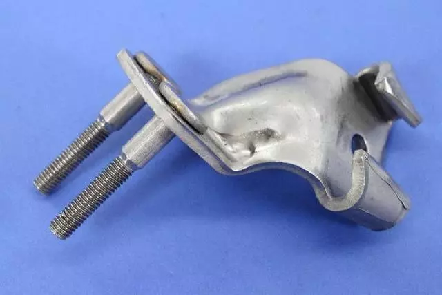 68137183AC - Exhaust: Exhaust Particulate Filter Bracket for Mopar Image