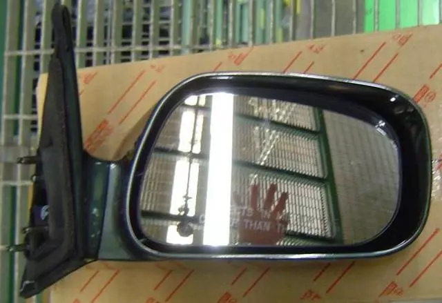 Mirror Assembly Right Gray - Toyota (87910-AA905)