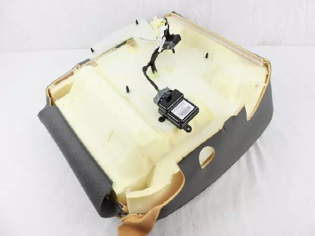 Siège Avant Coussin, Côté Droit - Mopar (0ZA361D5AC)