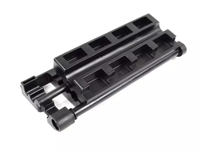 Blocker - Mopar (5147163AA)