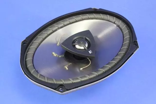 5030281AA - Electrical: Speaker for Chrysler: 300 | Dodge: Caliber, Charger, Magnum, Neon Image
