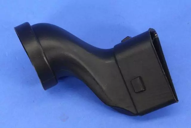 Air Distribution Duct - Alfa Romeo (68239735AA)