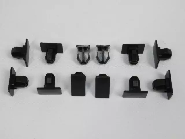 1BA41RXFAA - Exterior Ornamentation: Cladding Clip, Right &amp; Left for Mopar Image