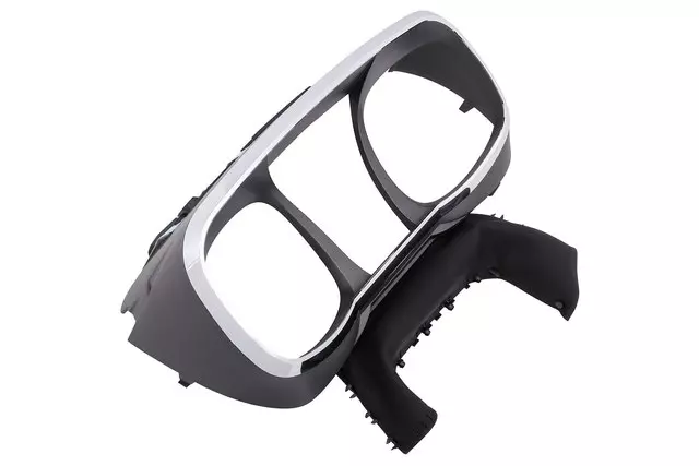 22854870 - Body: Cluster Bezel for GMC: Terrain Image