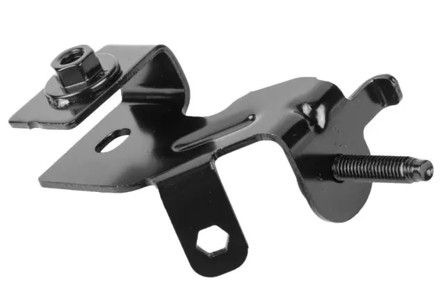 84773150 - : Heater Inlet Hose Bracket for GM Image