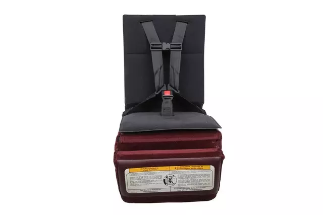 12475004 - : Red Child Seat for GM Image