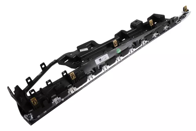 84098699 - Body: Applique Panel for Cadillac: XT5 Image