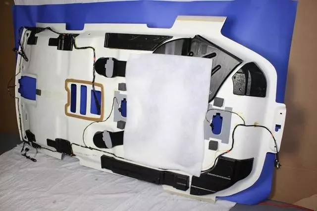 Headliner - Mopar (1MT13DW1AB)