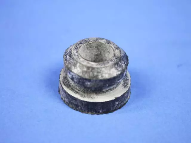 Air Cleaner Grommet - Mopar (53032756AA)