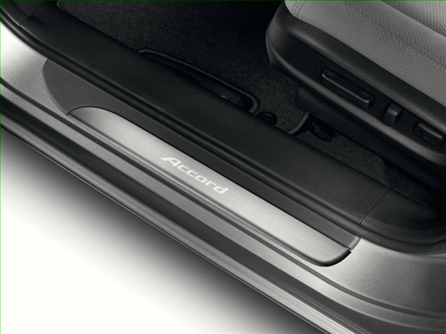 Door Sill Trim - Sedan - Honda (08E12-T2A-101A)