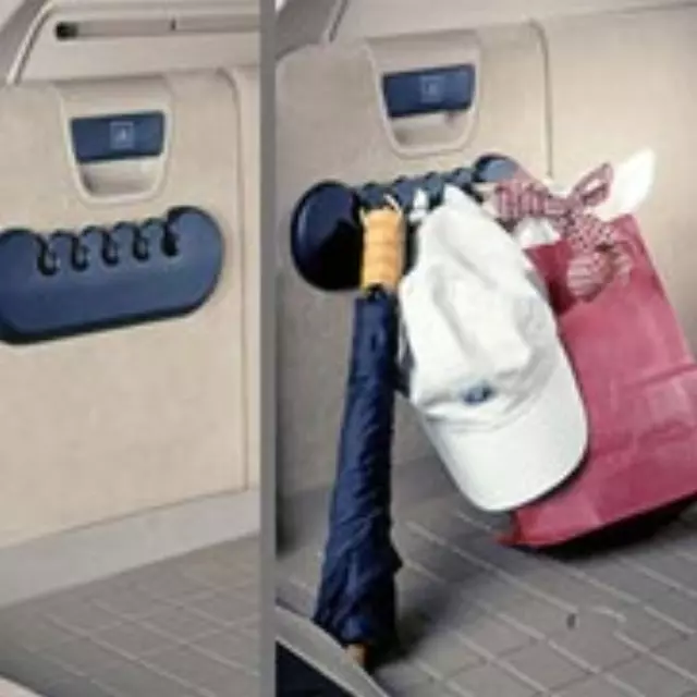 82110306544 - : E83/70 X3, X5 Grocery Gripper for BMW: X3, X5 Image