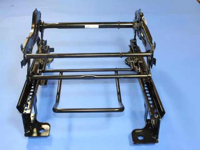 Manual Seat Adjuster - Mopar (4610179AB)