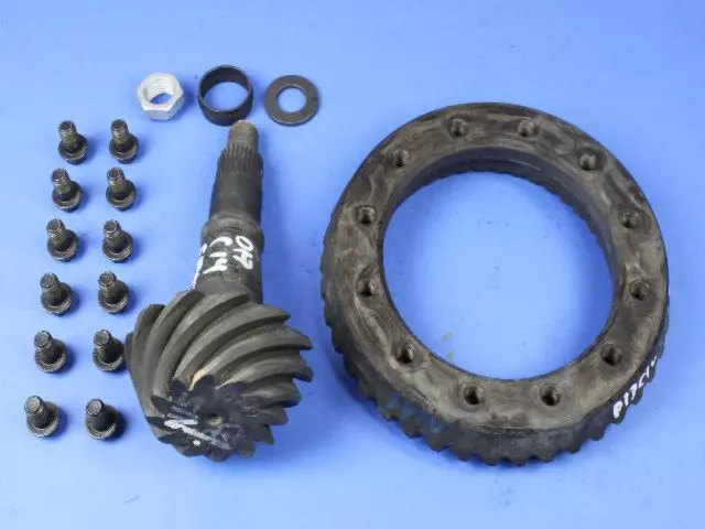 68031618AB - Front Axle; American Axle 235 MM Dual Rear Wheel; Differential and Drive Line: Ring And Pinion Gear Kit for Mopar Image