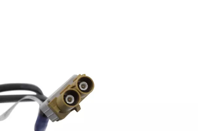 Instrument Panel Antenna Coaxial Cable - GM (84692210)