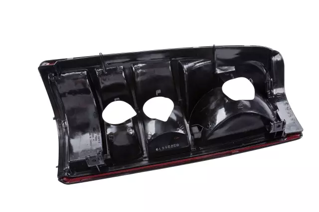 19169020 - : Passenger Side Tail Lamp for Chevrolet: Silverado 3500 | GMC: Sierra 3500 Image