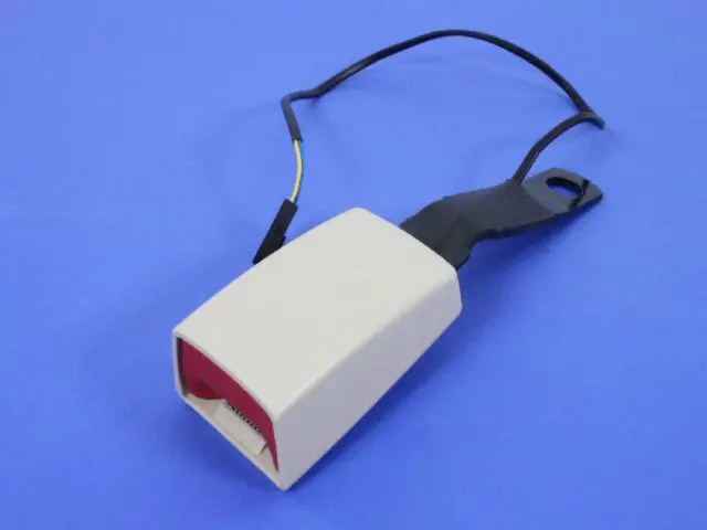 Boucle, Côté Gauche - Mopar (0YW071T1AD)