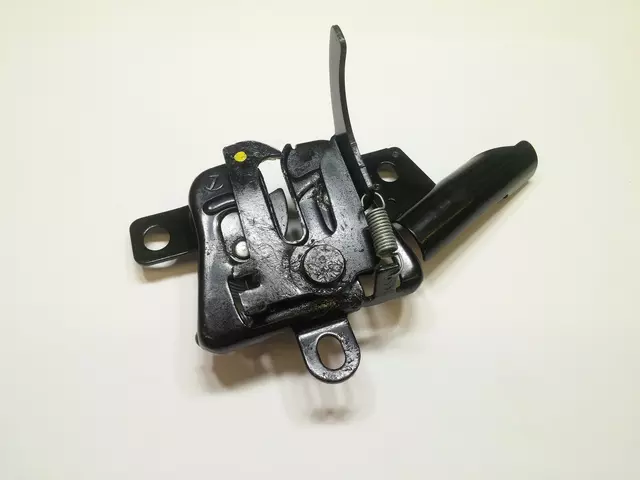 Latch - Subaru (57310FA130)