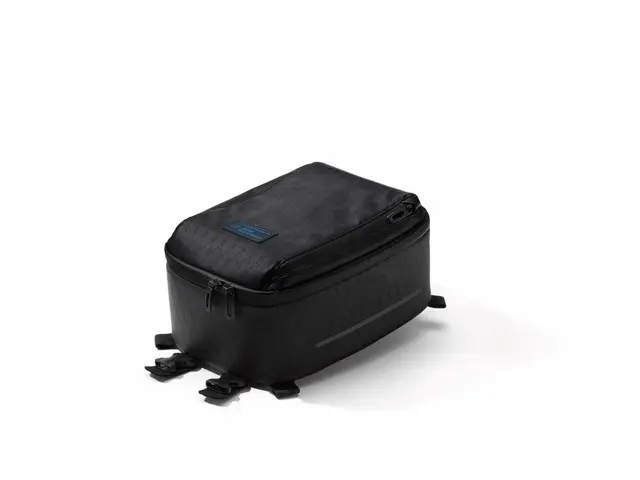 BMW MOTORRADポーチ BMW Motorrad Genuine KA2 R1300GS Adv, 12L Tank Bag Water