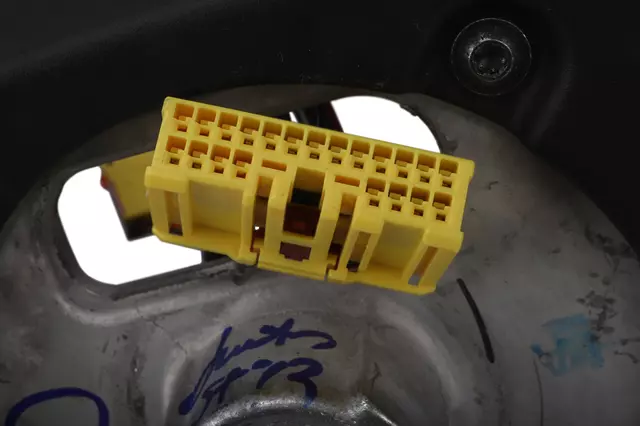 Steering Wheel - GM (84914774)