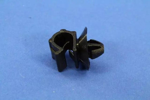 Genuine Alfa Romeo Clip Washer Hose - Alfa Romeo (68240821AA)
