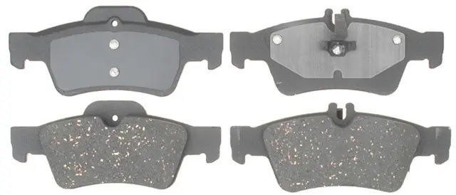 MGD986C - Brakes &amp; Brake Parts: Raybestos R-Line Ceramic Brake Pad Set for Raybestos Brakes Image