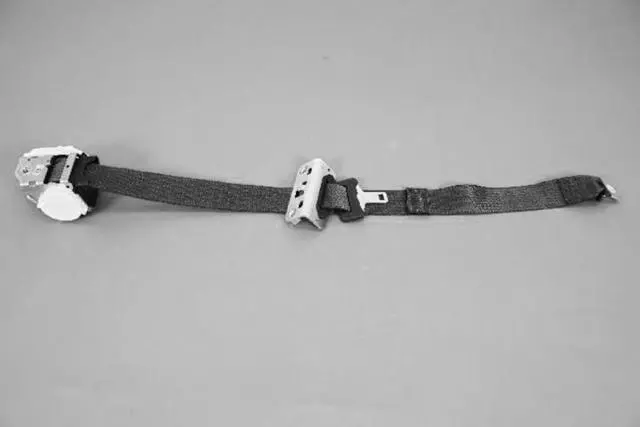 Rear Center Shoulder Seat Belt - Mopar (5KQ55DK2AA)