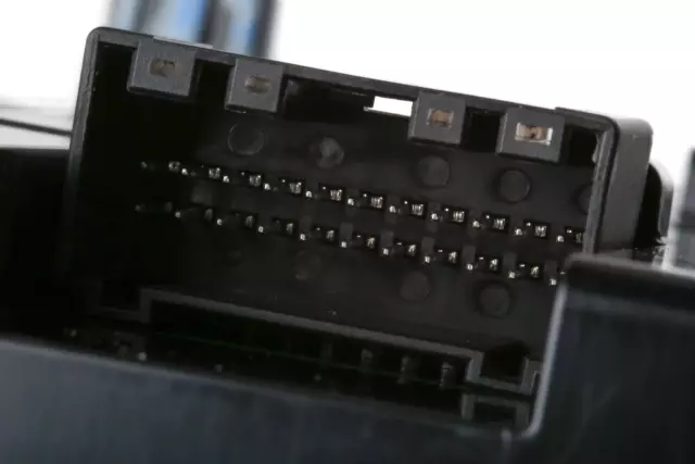 Part# 84446607 Black Roof Console - GM (84446607)