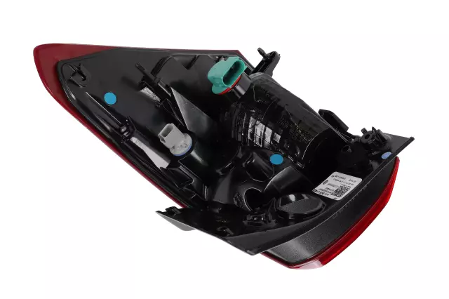 Rear Driver Side Stop Lamp - GM (84769835)