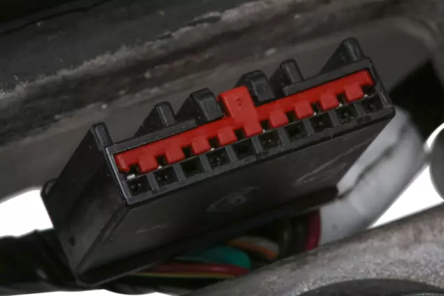 Black Steering Wheel - GM (84483802)