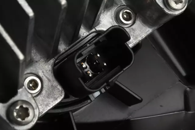 19435324 - Electrical: Headlamp Assembly for GM Image