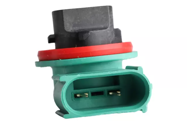 Rear Body Structure Stop Lamp Socket - GM (84247113)