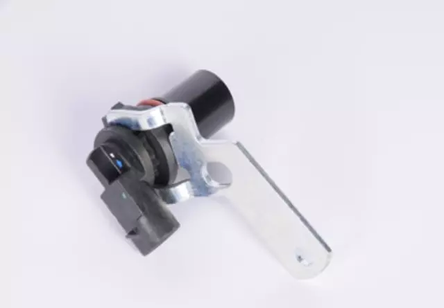 88893292 - Electrical: Vehicle Speed Sensor for Chevrolet: Cavalier, Cobalt, HHR | Oldsmobile: Alero | Pontiac: G5, Grand Am, Sunfire | Saturn: Ion Image