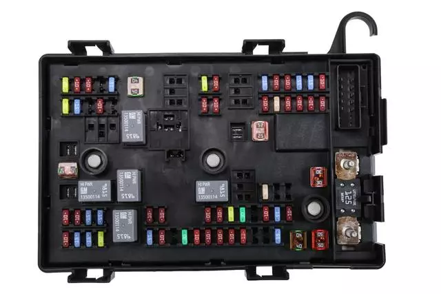 Engine Wiring Harness Junction Block - GM (84184432)