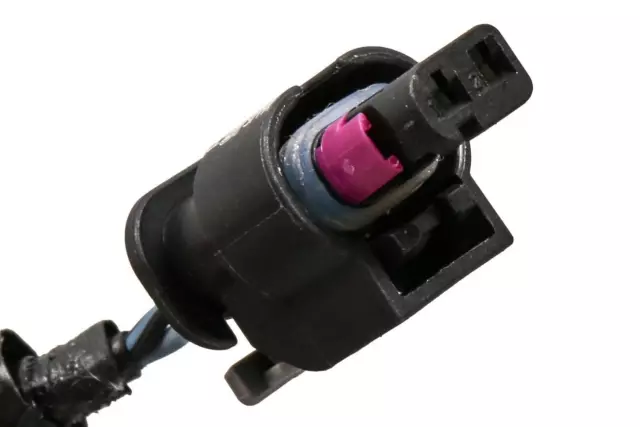 Front Bumper Shutter - GM (23347863)