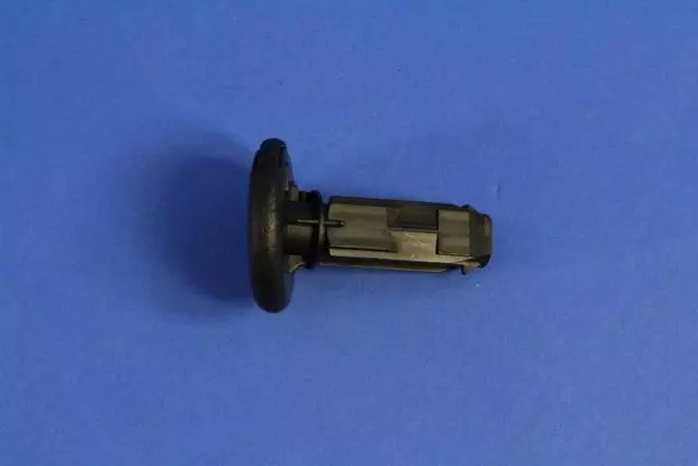 Headrest Sleeve, Non-locking - Mopar (5VJ16DX9AA)