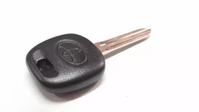 8978526020 - : 2001-2002 Toyota Sequoia - Transmitter,  Transponder Key Master for Toyota: Sequoia Image