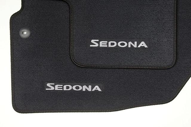 A9F14AC000BQ - Interior: Floor Mats, Carpet, Beige/Gray, 7 Passenger for Kia: Carnival, Sedona Image