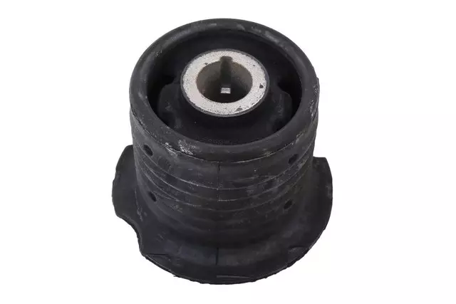 Rear Suspension Cradle Rear Mount - GM (22998294)