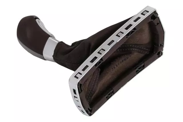 20865680 - Unclassified: Brownstone Automatic Transmission Shift Lever Knob for GM Image