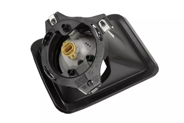 Passenger Side Front Fog Lamp Bezel - GM (23118955)