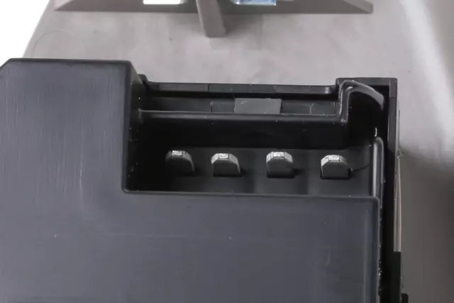 Light Gray Passenger Side Door Lock and Side Window Switch - GM (25866981)