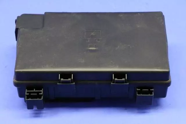 Intelligent Power Power Distribution Center - Mopar (68322376AD)