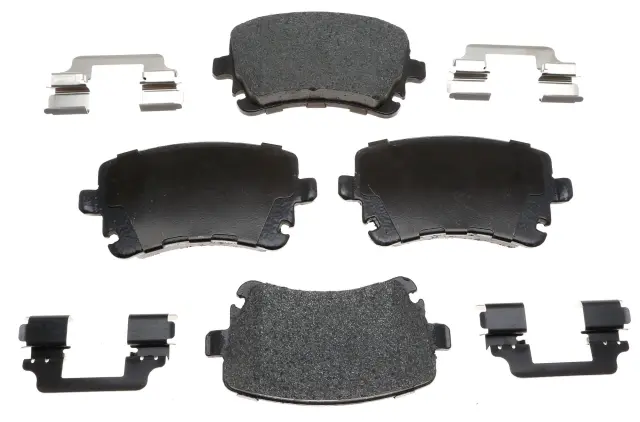 MGD1018MH - Brakes &amp; Brake Parts: Raybestos R-Line Metallic Brake Pad Set for Raybestos Brakes Image