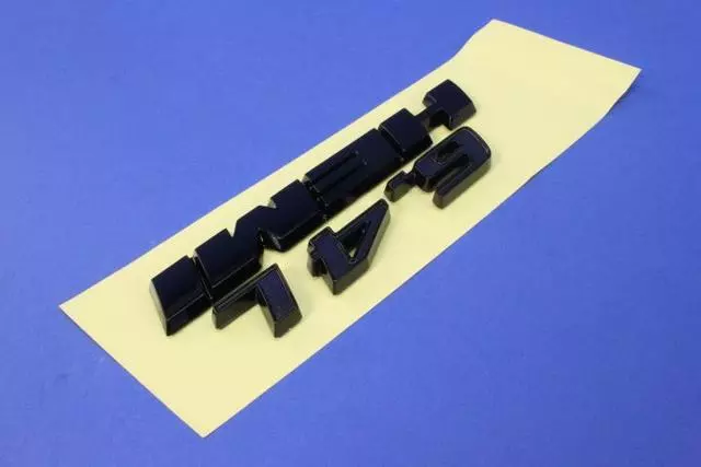 Front Fender Nameplate - Mopar (68253201AA)