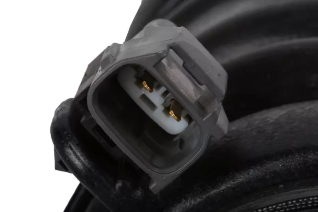 Intercooler Outlet Air Hose - GM (84189332)