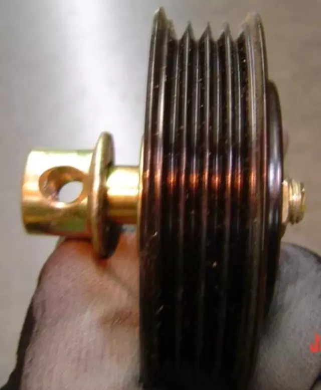 Accessory Drive Belt Idler Pulley - Toyota (88440-04030)